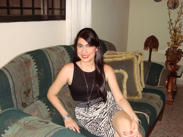 Date this foxy Colombia girl Andrebella from CeretÃ�ï¿½Ã�Â© CO8407
