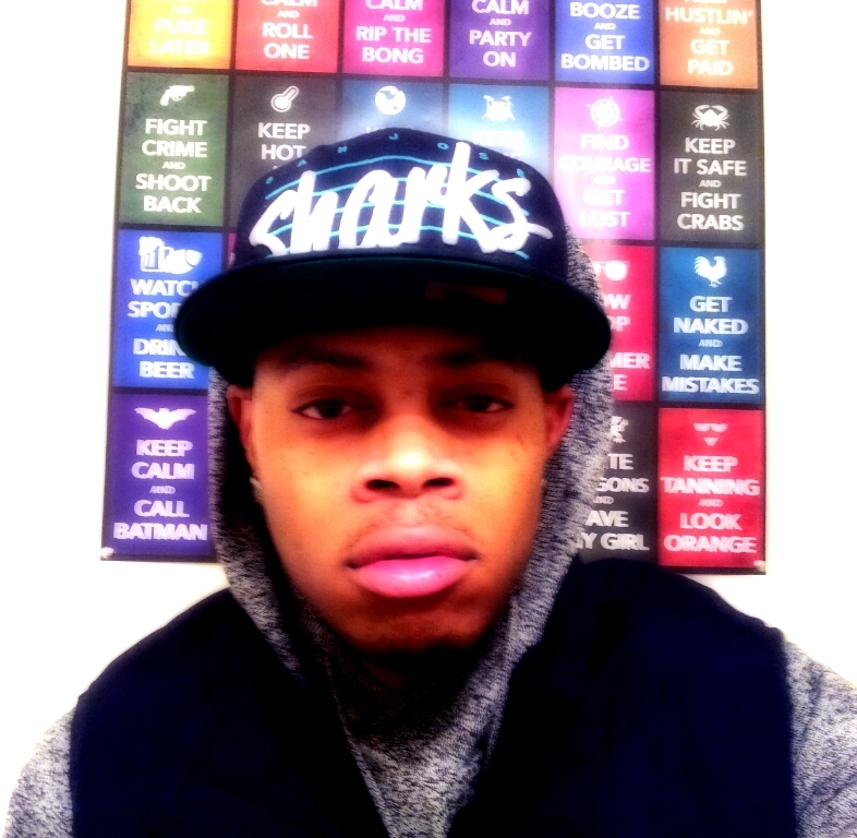 Date this happy United States man Juliandre from Brooklyn US11677