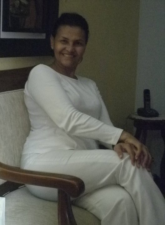 Date this georgeous Colombia girl Luzmrihotmail.e from Bucaramanaga CO8420