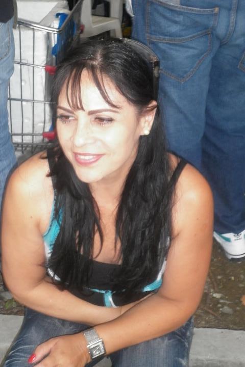 Date this gorgeous Colombia girl Luz from Medellin CO8431