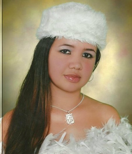 Date this funny Colombia girl Nikol from Cali CO8444