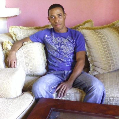 Date this happy Dominican Republic man Felino17 from Santo Domingo DO9750