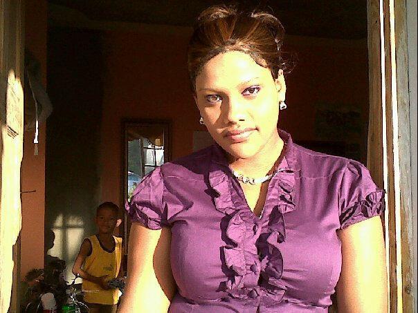 Date this charming Jamaica girl Shade from Kingston JM519