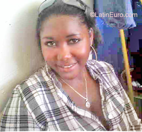 Date this passionate Dominican Republic girl Wanda02 from Santo Domingo DO9802