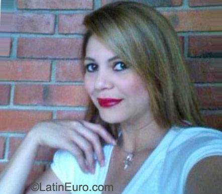 Date this athletic Colombia girl Diana isabel from Bucaramanga CO8533