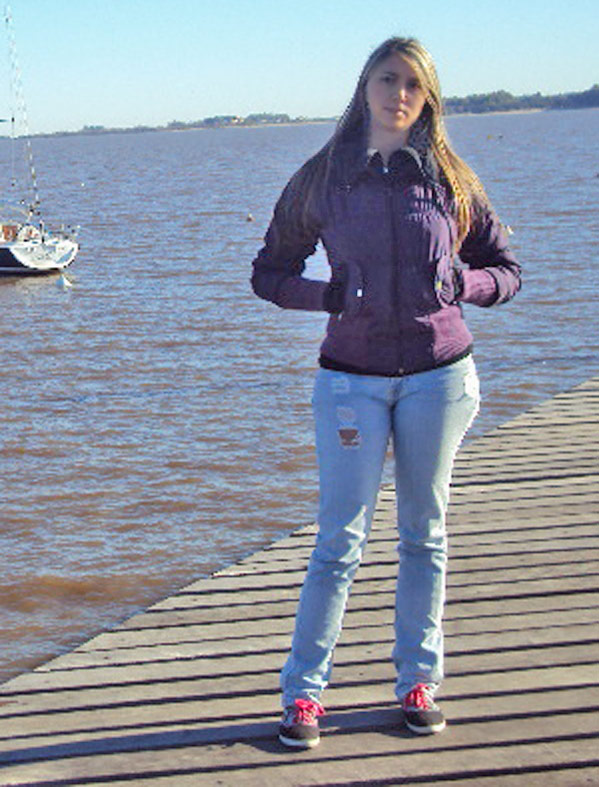 Date this foxy Colombia girl Catasalda1 from Medellin CO8553