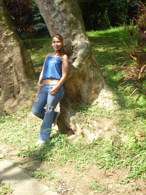 Date this gorgeous Colombia girl Diana paulina from Medellin CO8556