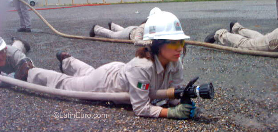 Date this young Mexico girl Lizette from Poza Rica MX523