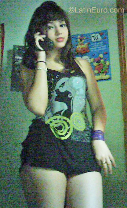 Date this lovely Colombia girl Marcela from Medellin CO21806