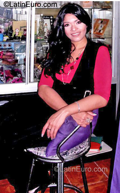 Date this funny Mexico girl Laura from Ensenada MX517