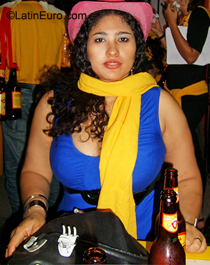 Date this exotic Colombia girl Sandra from Palmira CO8642