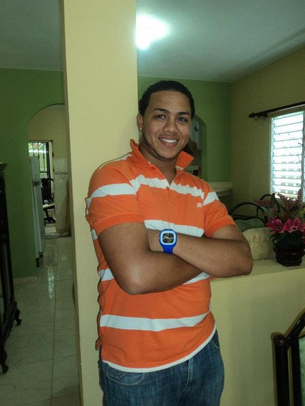 Date this delightful Dominican Republic man Edward04 from La Vega DO9896