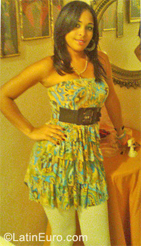Date this exotic Dominican Republic girl Carolina from Santiago DO9905