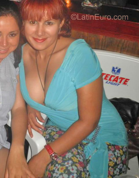 Date this voluptuous Mexico girl Gina from Saltillo MX547