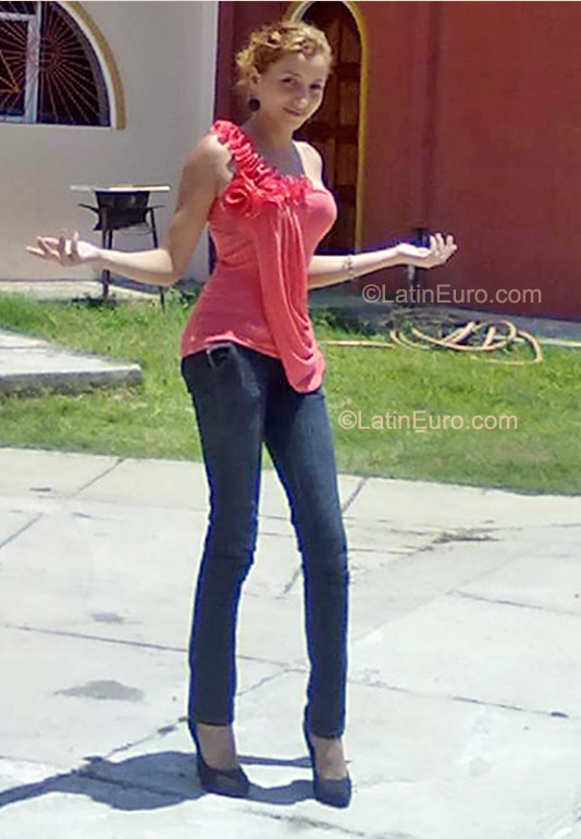 Date this gorgeous Nicaragua girl Lale from Managua NI73