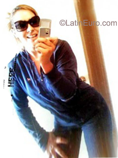 Date this happy Mexico girl Patriciaeaton from Tijuana MX551