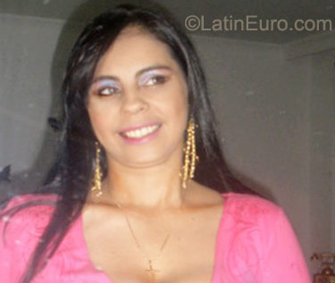 Date this happy Colombia girl Nancy from Medellin CO8761
