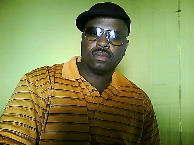 Date this beautiful United States man Phat from Charlotte US11941