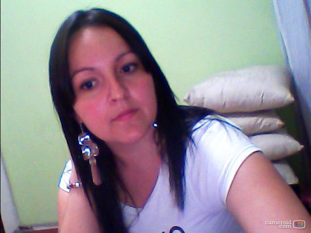 Date this voluptuous Colombia girl Dora from Medellin CO8818