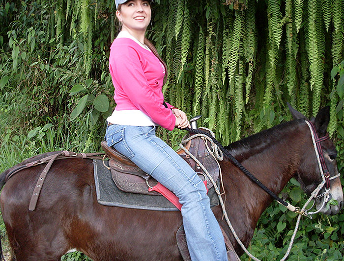 Date this sensual Colombia girl Angela Maria from Manizales CO8824