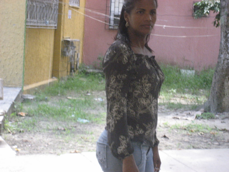 Date this voluptuous Colombia girl Amira from Barranquilla CO8829