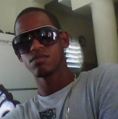 Date this happy Dominican Republic man Yimmy from Santo Domingo DO10004