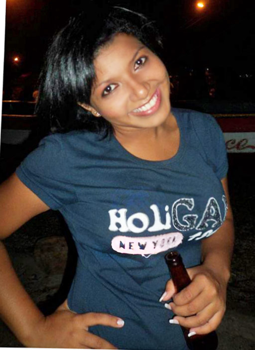 Date this stunning Colombia girl Skarle from Cartagena CO8922