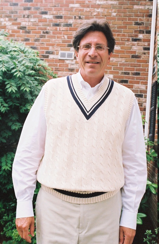 Date this charming United States man Volunteer from Hartford US12020