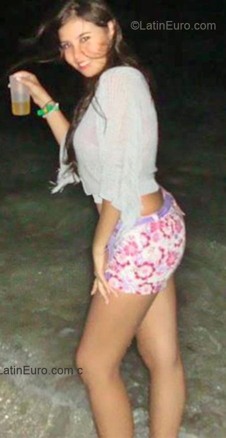 Date this gorgeous Colombia girl VANESSA from Cali (valle) CO9054