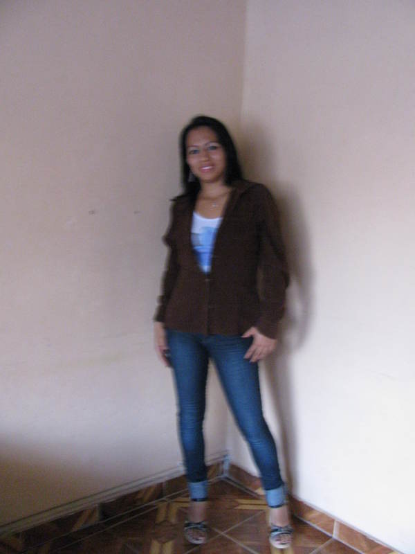 Date this happy Colombia girl Diana from La Vega CO9028