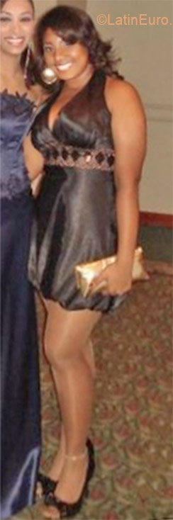 Date this foxy Panama girl Casandra from Panama City PA219