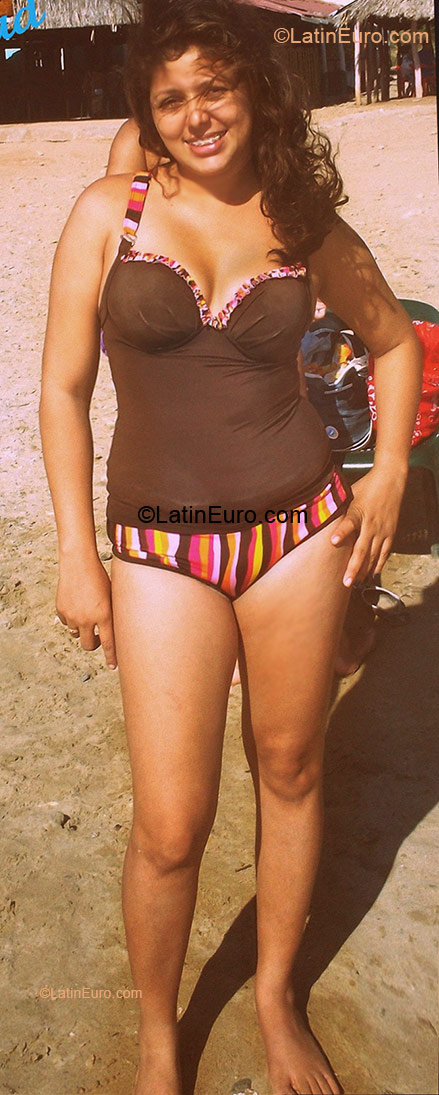 Date this sultry Colombia girl Johanna from Barranquilla CO9063