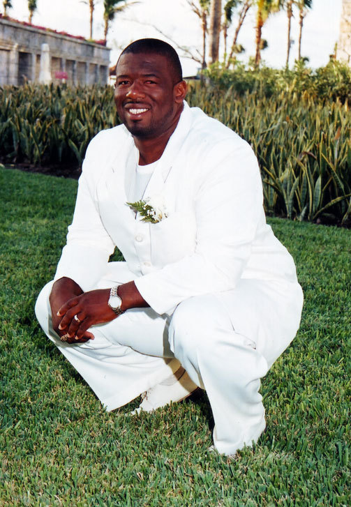 Date this attractive Bahamas man Monty from Freeport BS43