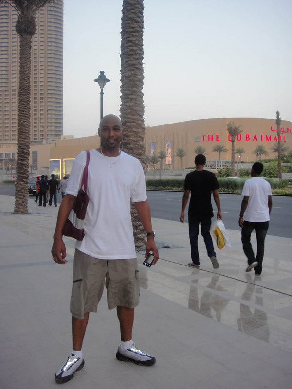Date this good-looking United States man David from Dubai US12088