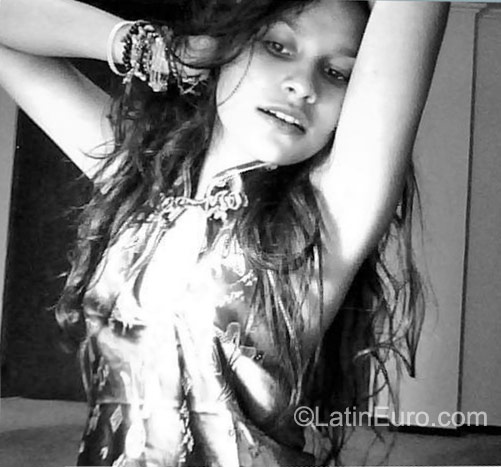 Date this delightful Colombia girl Patricia from Bogota CO9114