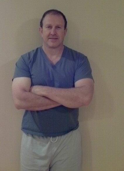 Date this tall United States man Djt from Apple Valley US12144