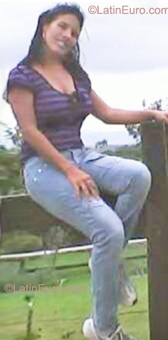 Date this exotic Brazil girl Izabel from Recife BR6300