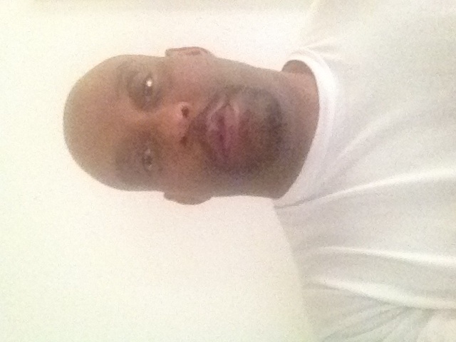 Date this attractive United States man MrT4u from Queens US12192