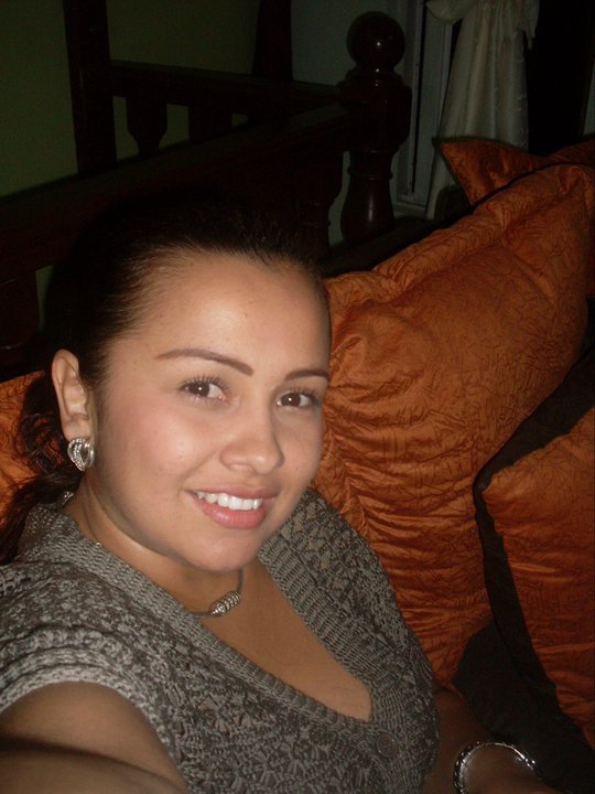 Date this voluptuous Colombia girl Preciosa1125 from Colombia CO9292