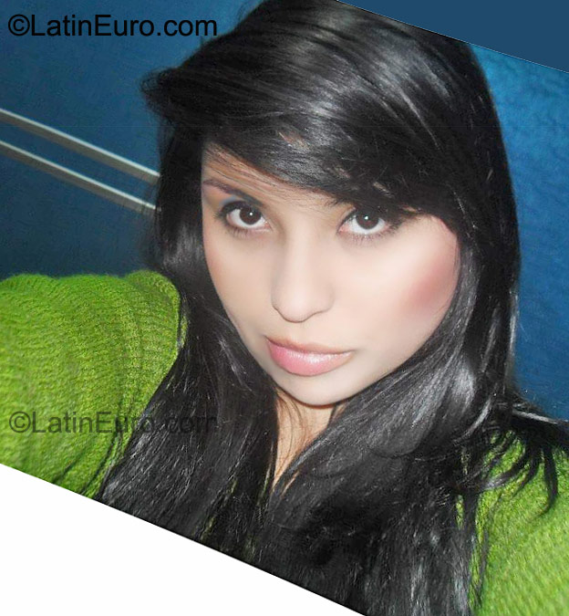 Date this fun Colombia girl Diana from Bogota CO9317