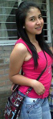 Date this cute Colombia girl Yizel from Popayan CO9331