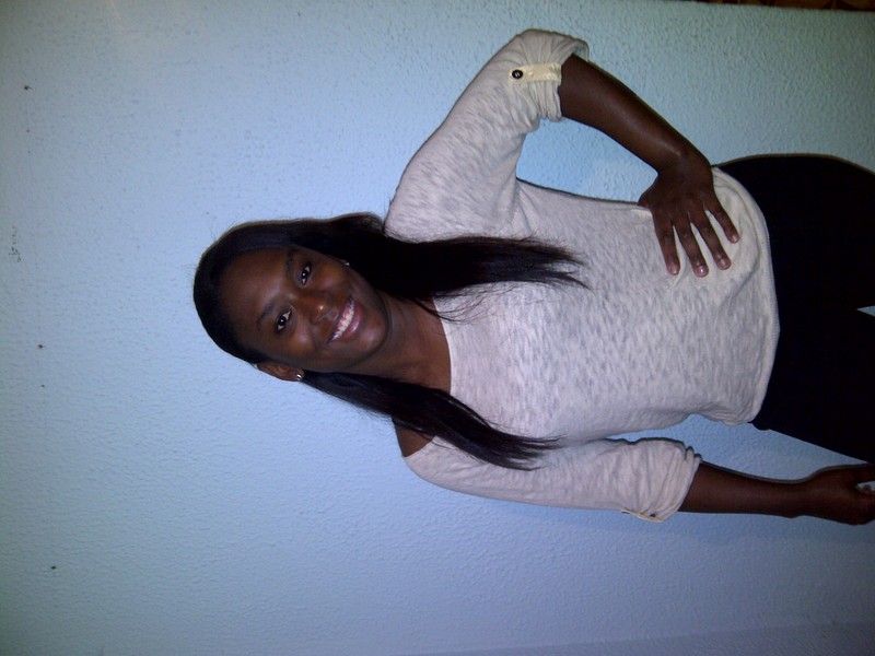 Date this pretty Colombia girl Andrea from Bogota CO9387