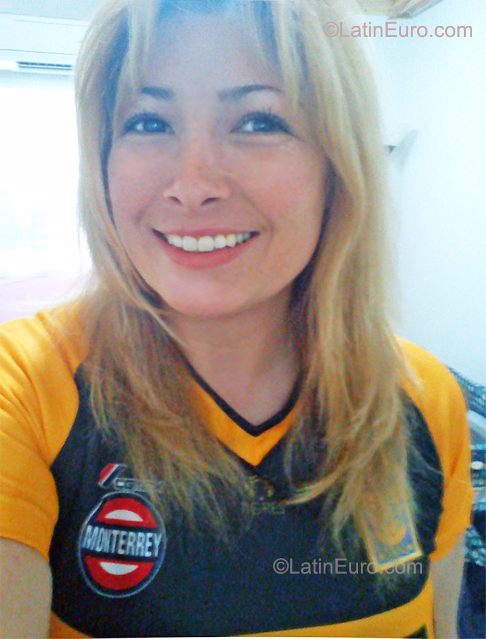 Date this passionate Mexico girl Marcela from Monterrey MX630