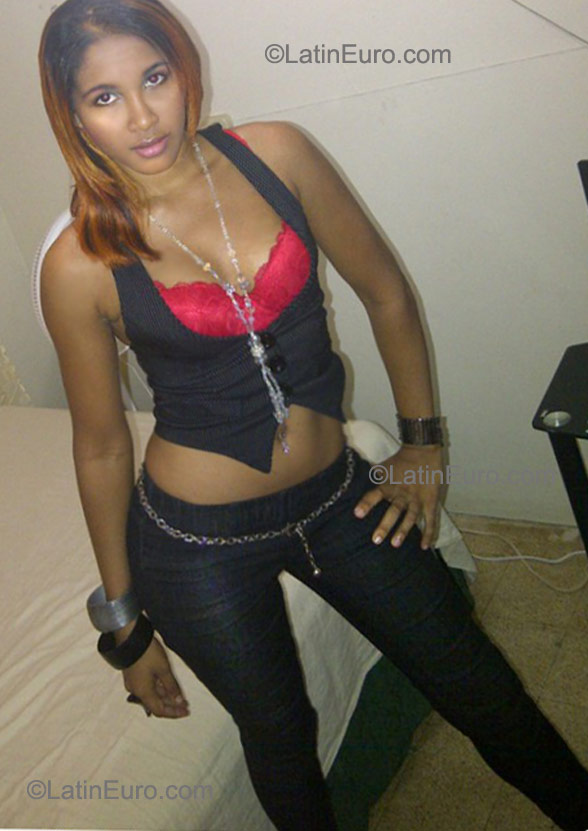 Date this lovely Jamaica girl Jankayan from St. Elizabeth JM435