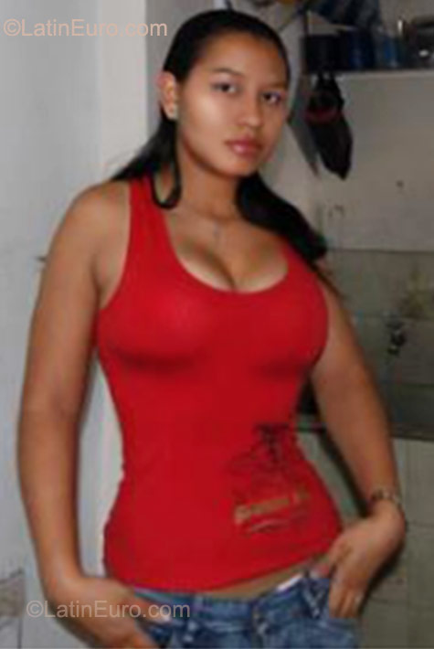 Date this gorgeous Colombia girl LEIDY JHOANNA from Cali CO9447