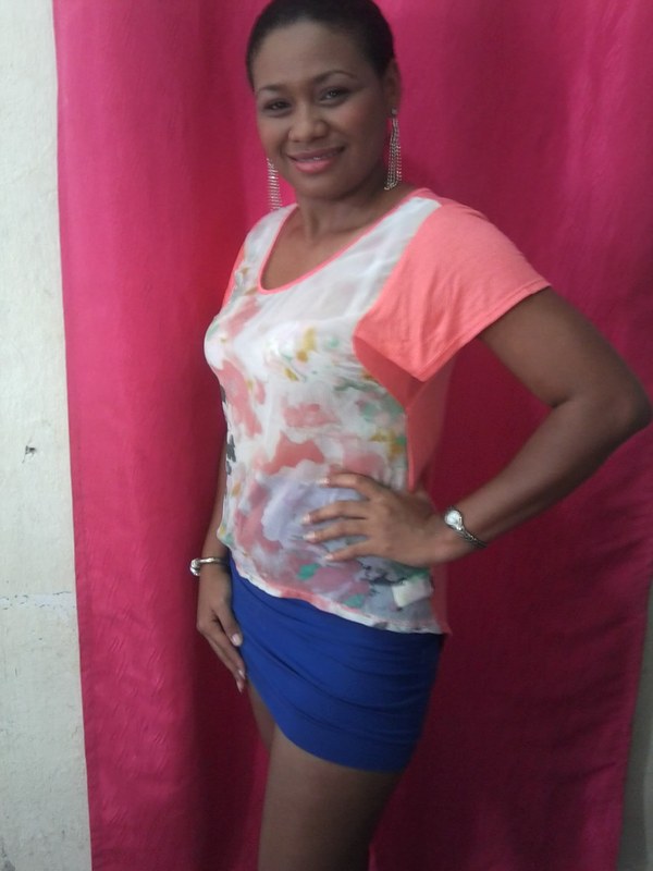 Date this voluptuous Colombia girl Matty30 from Cartagena CO9452
