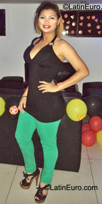 Date this sensual Nicaragua girl Blanca from Managua NI101
