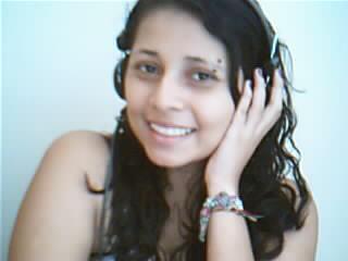 Date this beautiful Colombia girl Joyce from Bogota CO9490