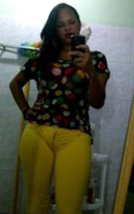 Date this exotic Dominican Republic girl KAry from Santo Domingo DO10481