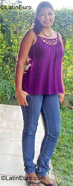 Date this delightful Costa Rica girl Alejandra from San Jose CR194